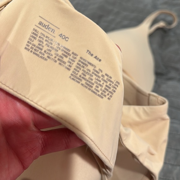 Auden bra and Maidenform bra - Picture 3 of 3